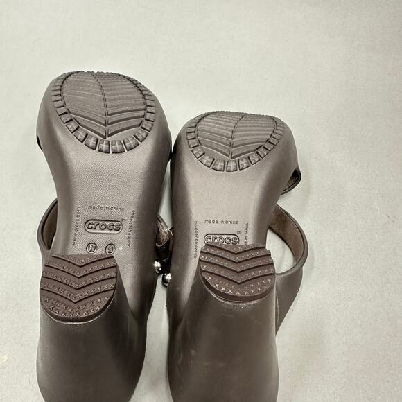 CROCS Cyprus IV Heel Brown Mushroom Brown Sandals Rubber Jelly Womens Size 9 - Picture 12 of 14